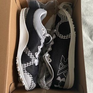 Under Armour XC Spike